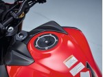 Αυτοκόλλητο Τάπας Ρεζερβουάρ DL 650 V-Strom ('17-'22) / DL 800 V-Strom / DL 1000 V-Strom / DL 1050 V-Strom Μαύρο